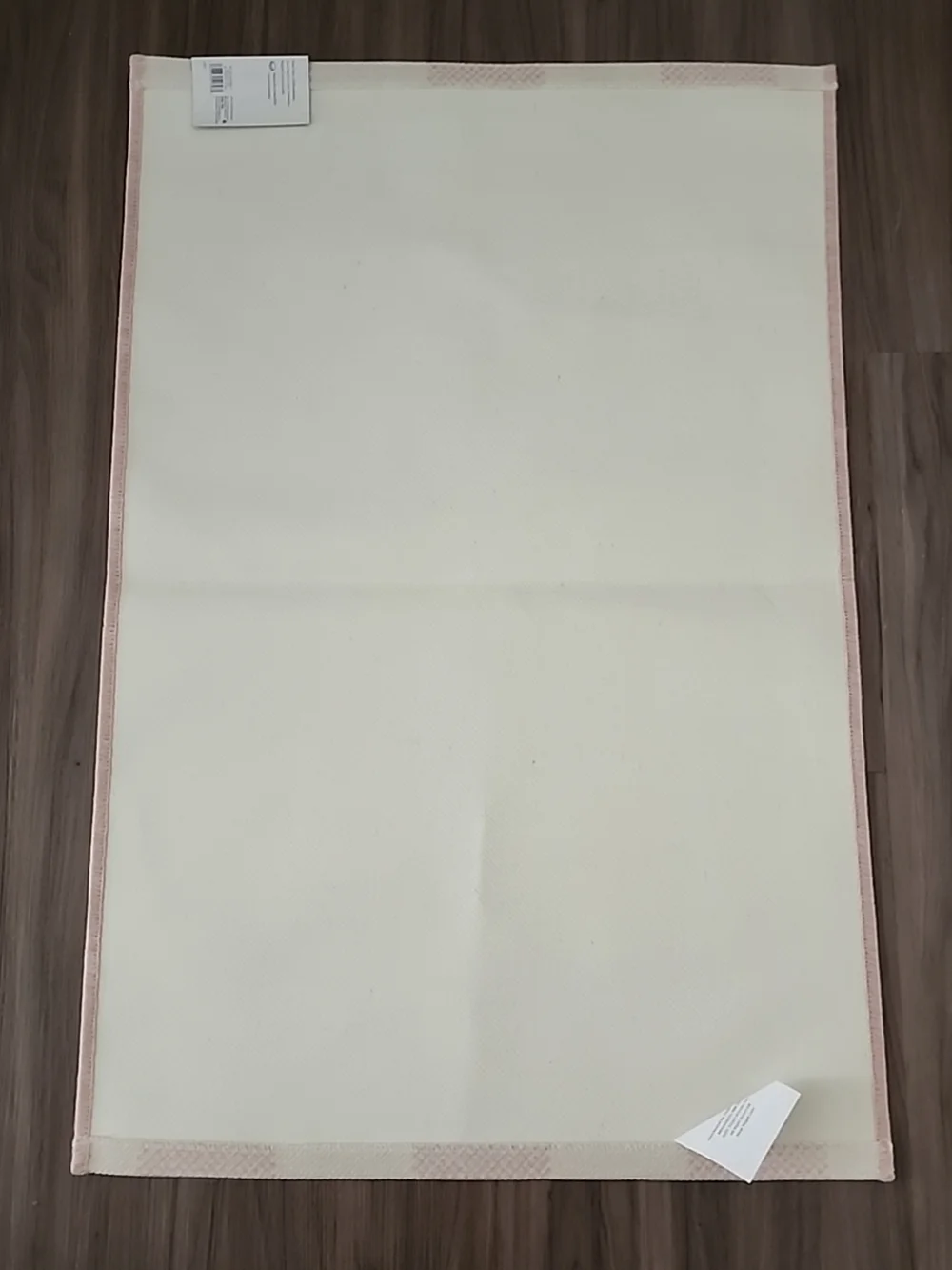 Room Essentials Pink and Cream Check Accent Rug
